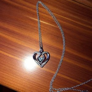 ✨Heart necklace✨